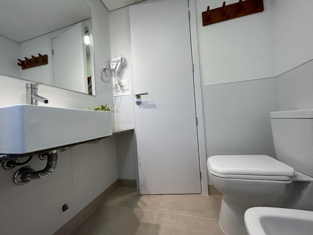 Apartamento Centrico Con Garage Mercedes Esterno foto