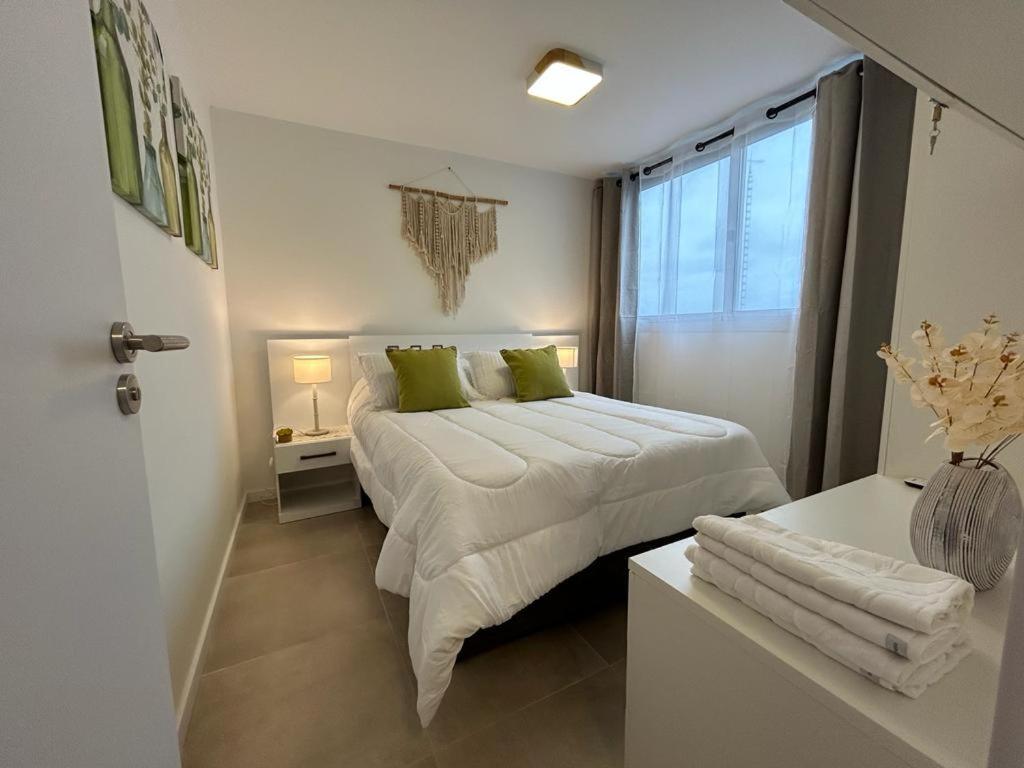 Apartamento Centrico Con Garage Mercedes Esterno foto